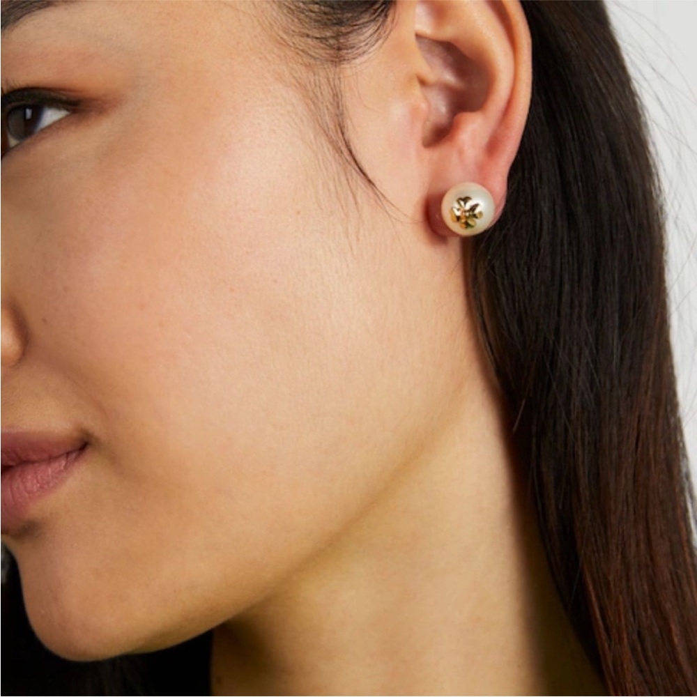 Kate Spade New York "Pearls On Pearls" stud earrings